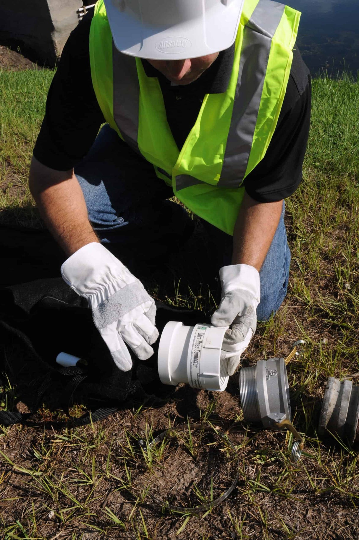 UltraTech Hose Connector