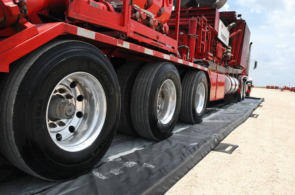 UltraTech Ultra-Containment Berm® - Foam Wall Model (4-Inch Walls) - Copolymer 2000