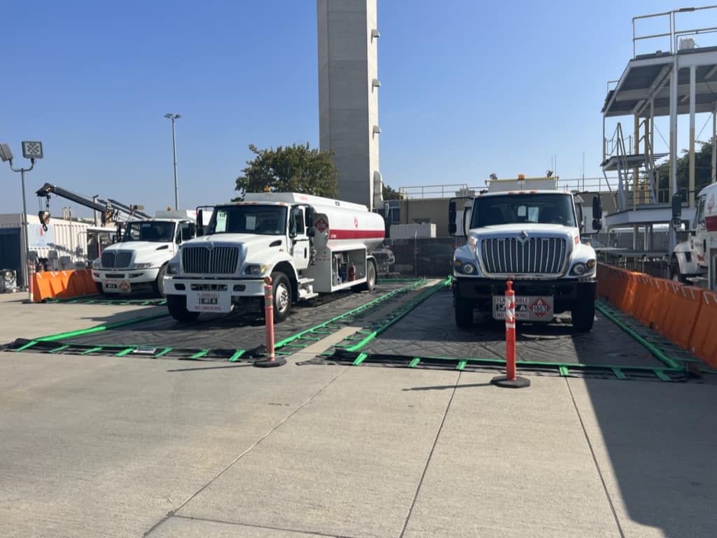 UltraTech Ultra-Containment Berm® - Rapid Rise Model - PVC