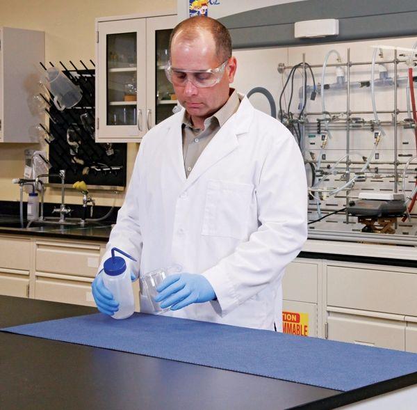 Grippy® Paint Booth Mat - 32 X 100 Blue Grippy Mats