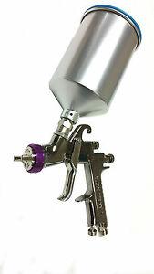 Anest Iwata Lph-400-Lvb-Gravity Spray Gun W/ 700Ml Cup / 1.3Mm